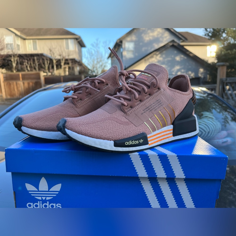 Adidas X Parley NMD R1 V2